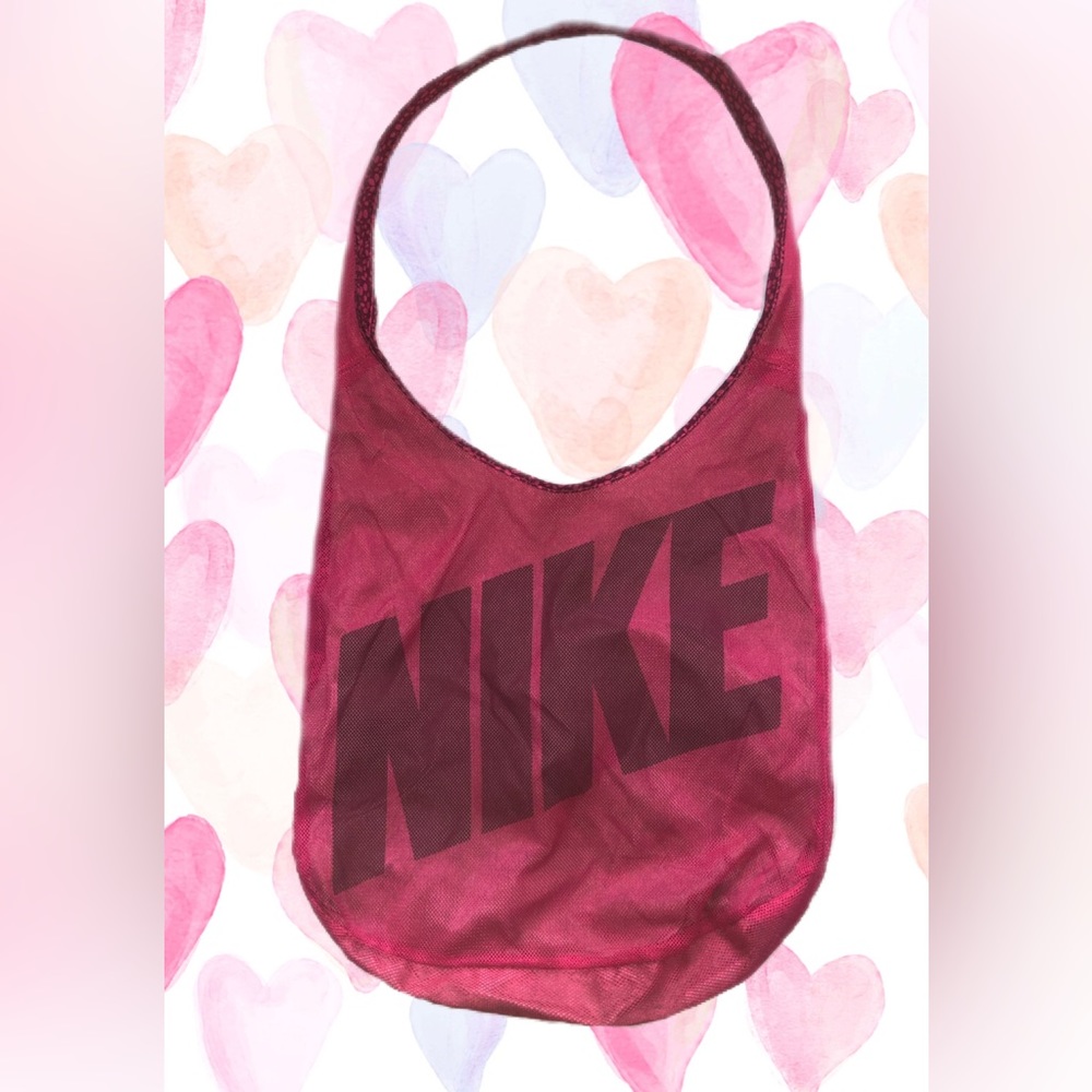Nike pink sports bag